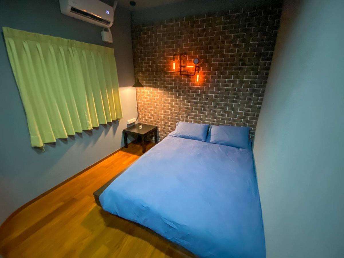 瑞芳旅人自助背包客棧ruifang Travelers Backpackers Inn- 不接受現金及刷卡 公共衛浴 需自備牙刷及毛巾 New Taipei City Exterior photo
