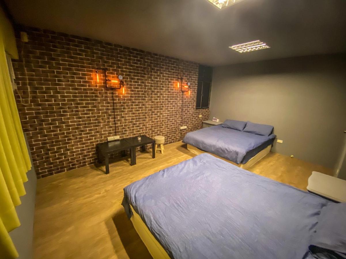 瑞芳旅人自助背包客棧ruifang Travelers Backpackers Inn- 不接受現金及刷卡 公共衛浴 需自備牙刷及毛巾 New Taipei City Exterior photo